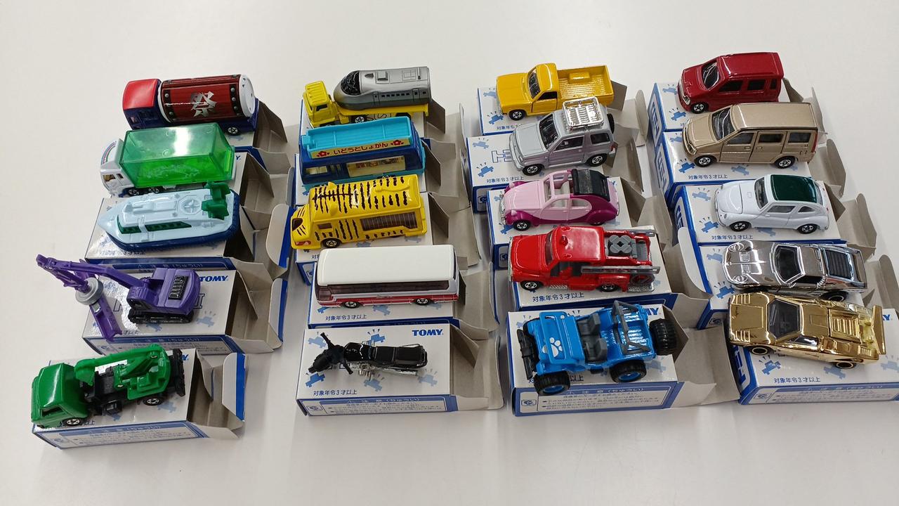 「高評価！」注目のレビュ トミー(TOMY)|TOMICAくじ2|HARDOFFオフモール（オフモ ミニカー