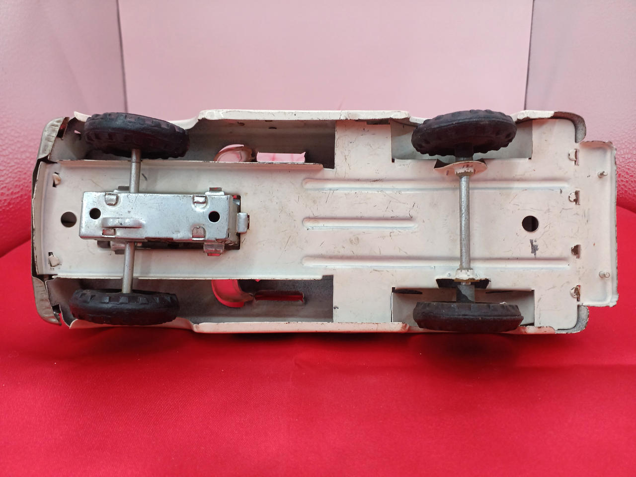 丸三商店 ブルドッグ シリーズ 救急車 ブリキ 大 1950s マルサン製 ブリキの救急車 | ブリキのおもちゃ