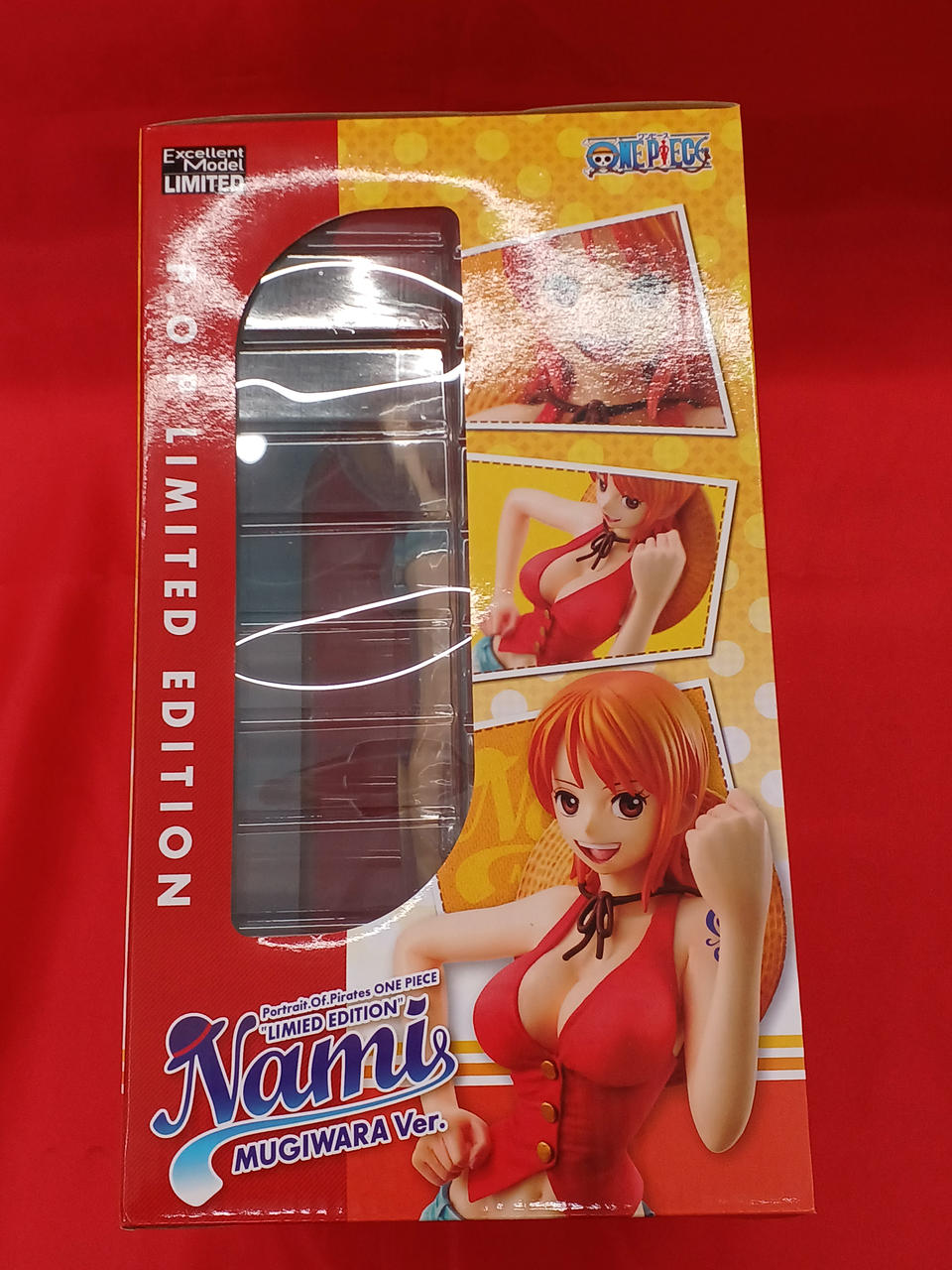 表面に擦り傷があります。