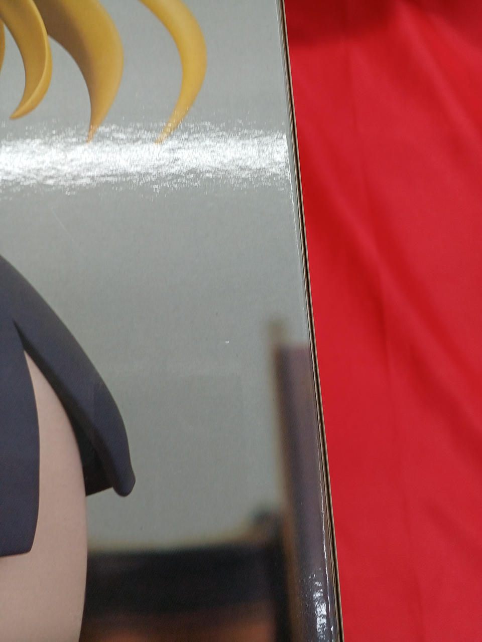 キズがあります。