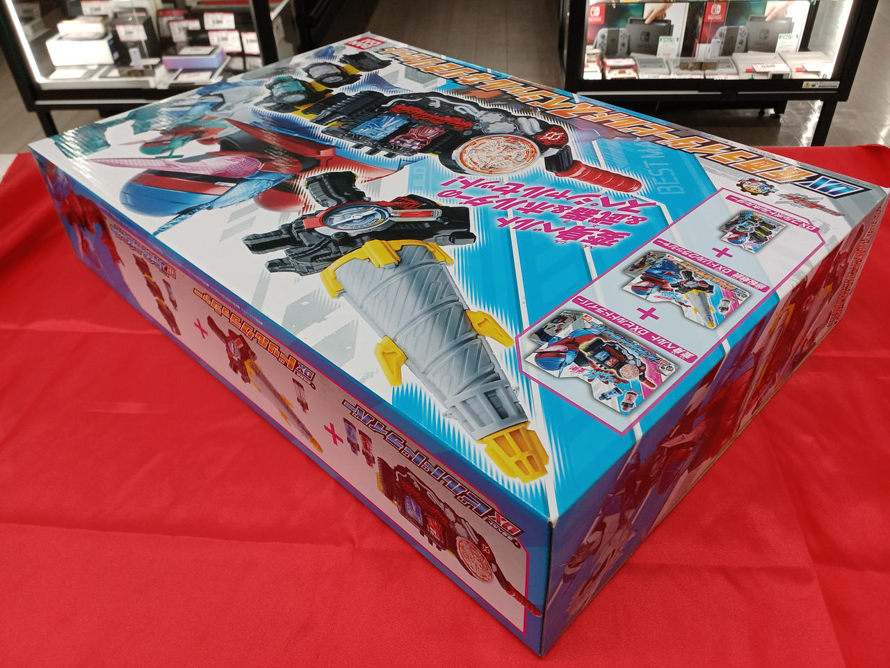 バンダイ/トイザらス|仮面ライダービルド スペシャルなりきり