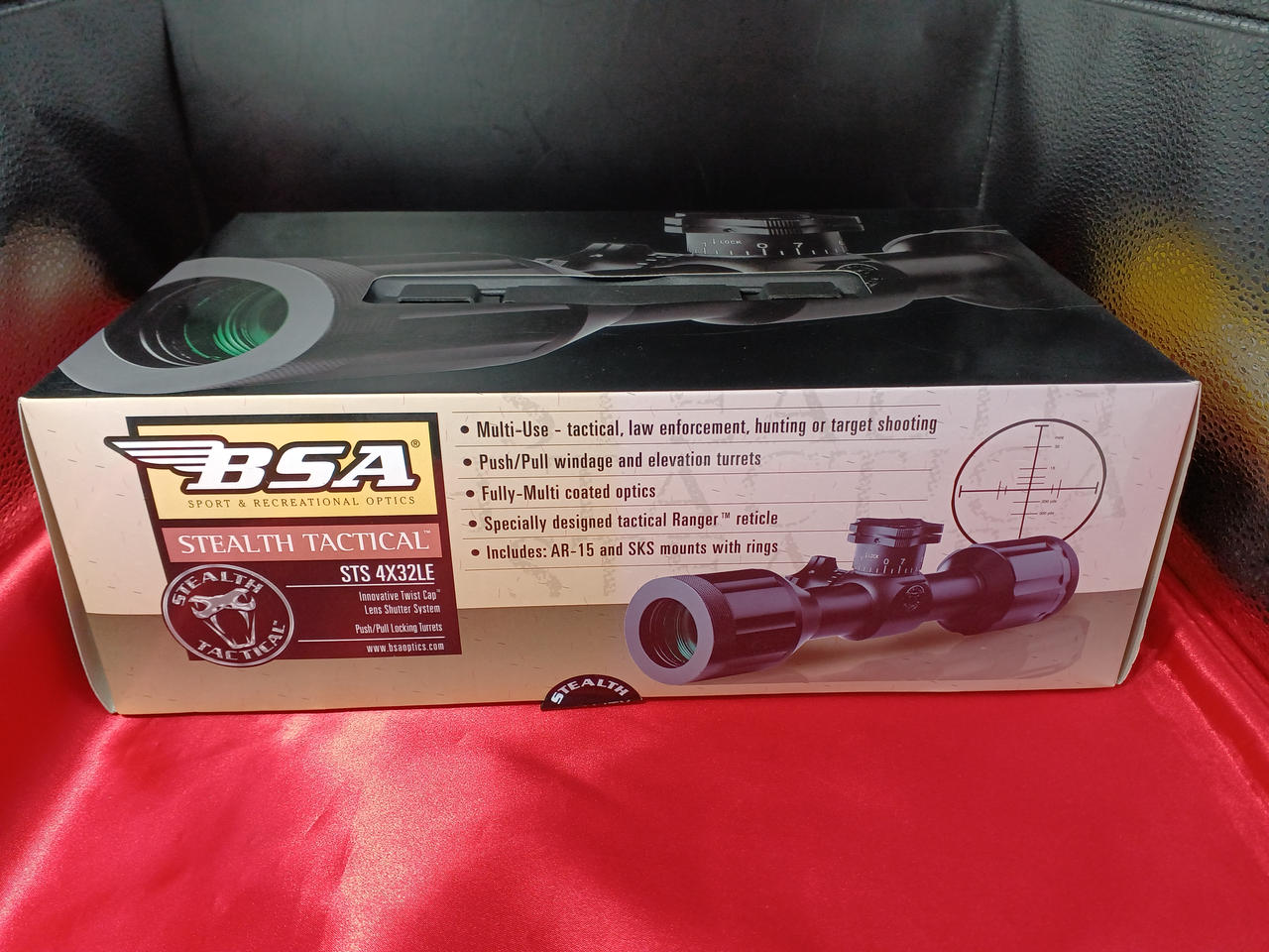 新品未使用　BSA製 タクティカル スコープ STS 4x32LE 金属箱付き 新品未使用 BSA製 タクティカル スコープ STS 4x32LE 金属箱付き