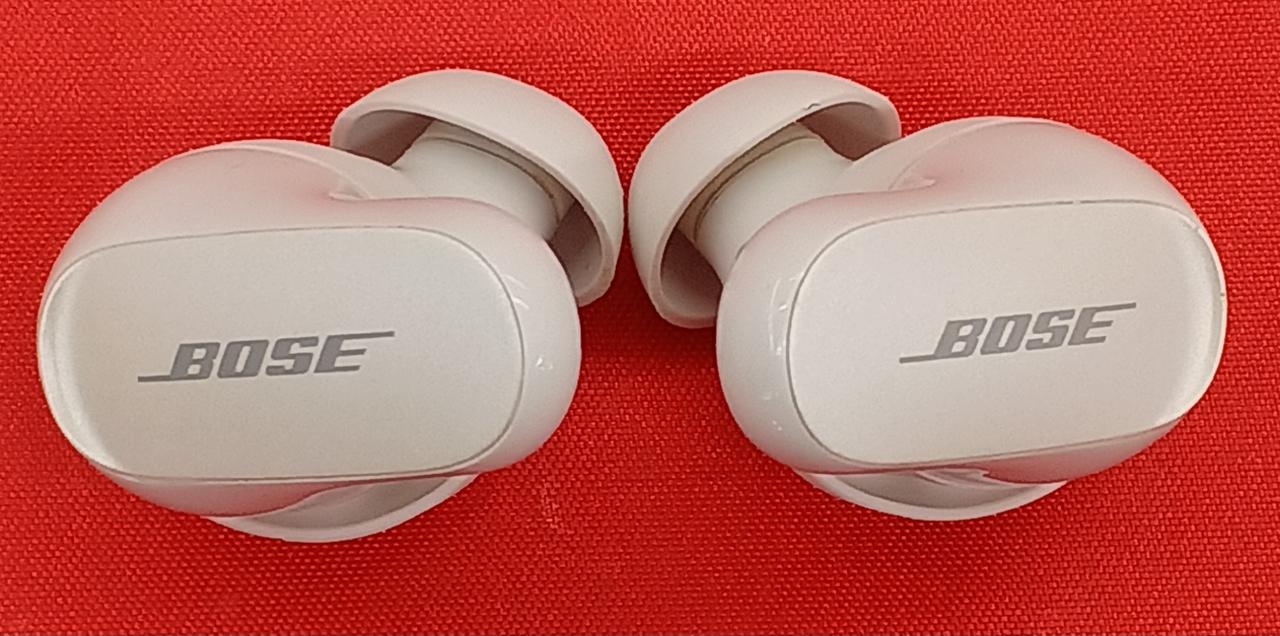 BOSE　ノイズキャンセリング　イヤホン　オフホワイト　美品 BOSE|ノイズキャンセリングイヤホン|HARDOFFオフモール（オフモ