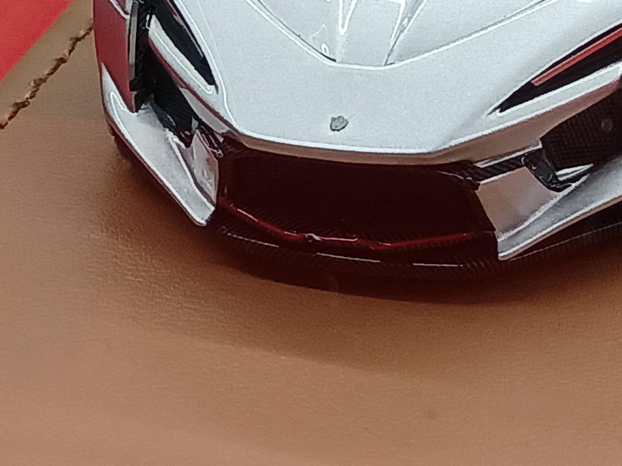 リップ色ハゲの可能性があります。