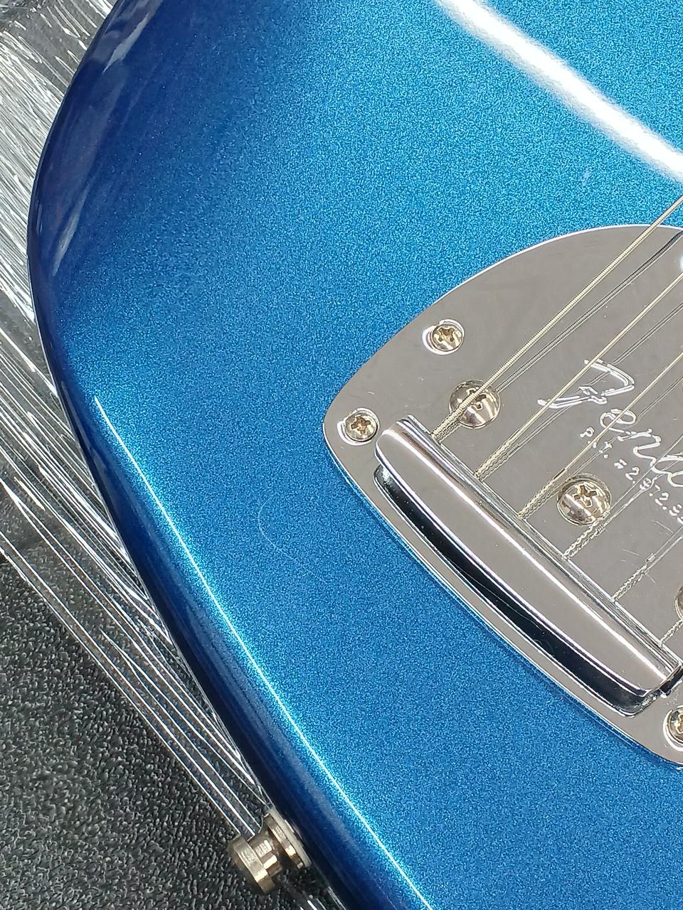 キズがあります。