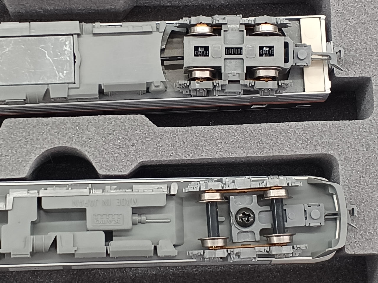 車輪くすみ　トラクションタイヤ欠品