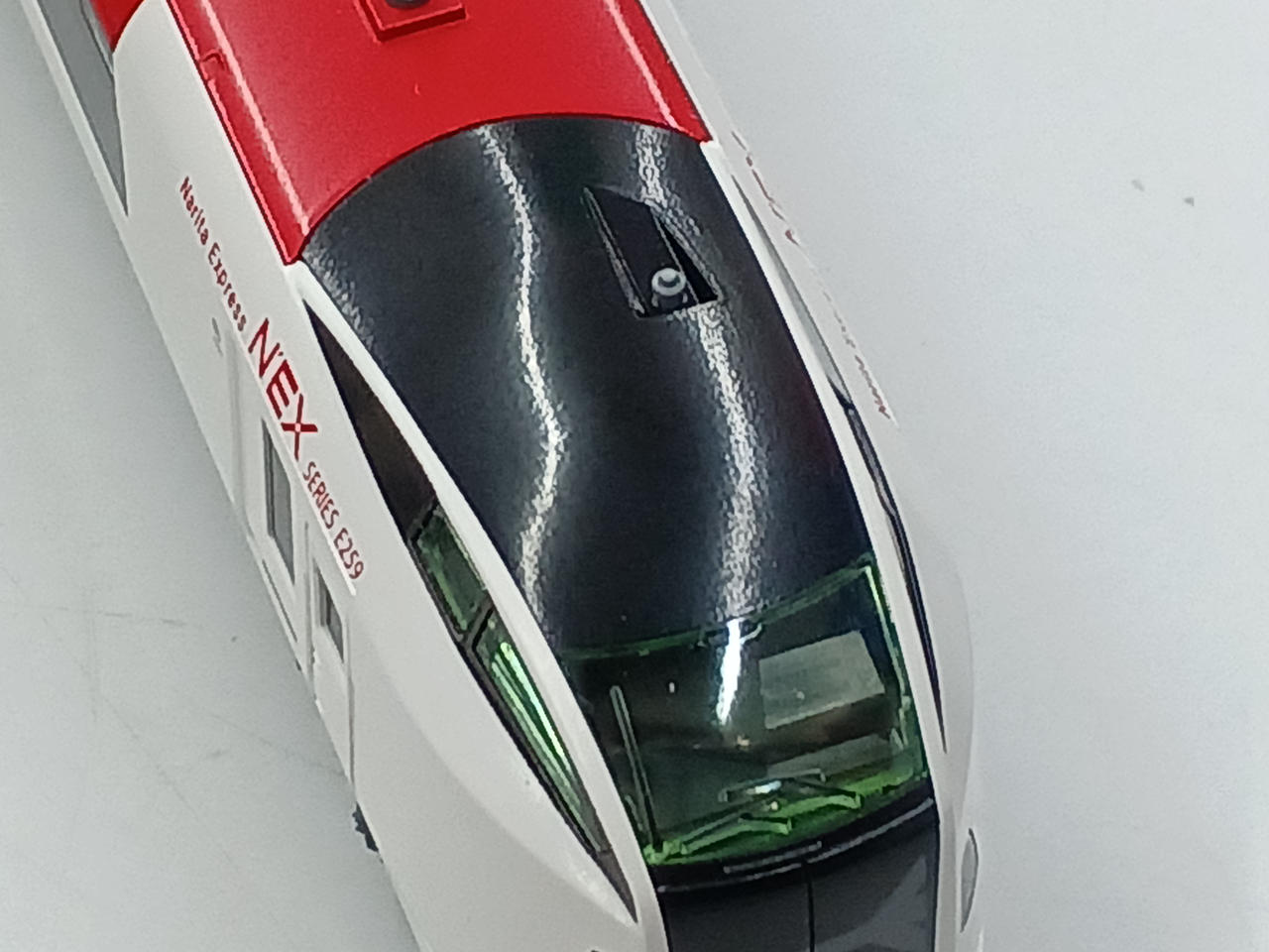 つやに差がある部分があります。