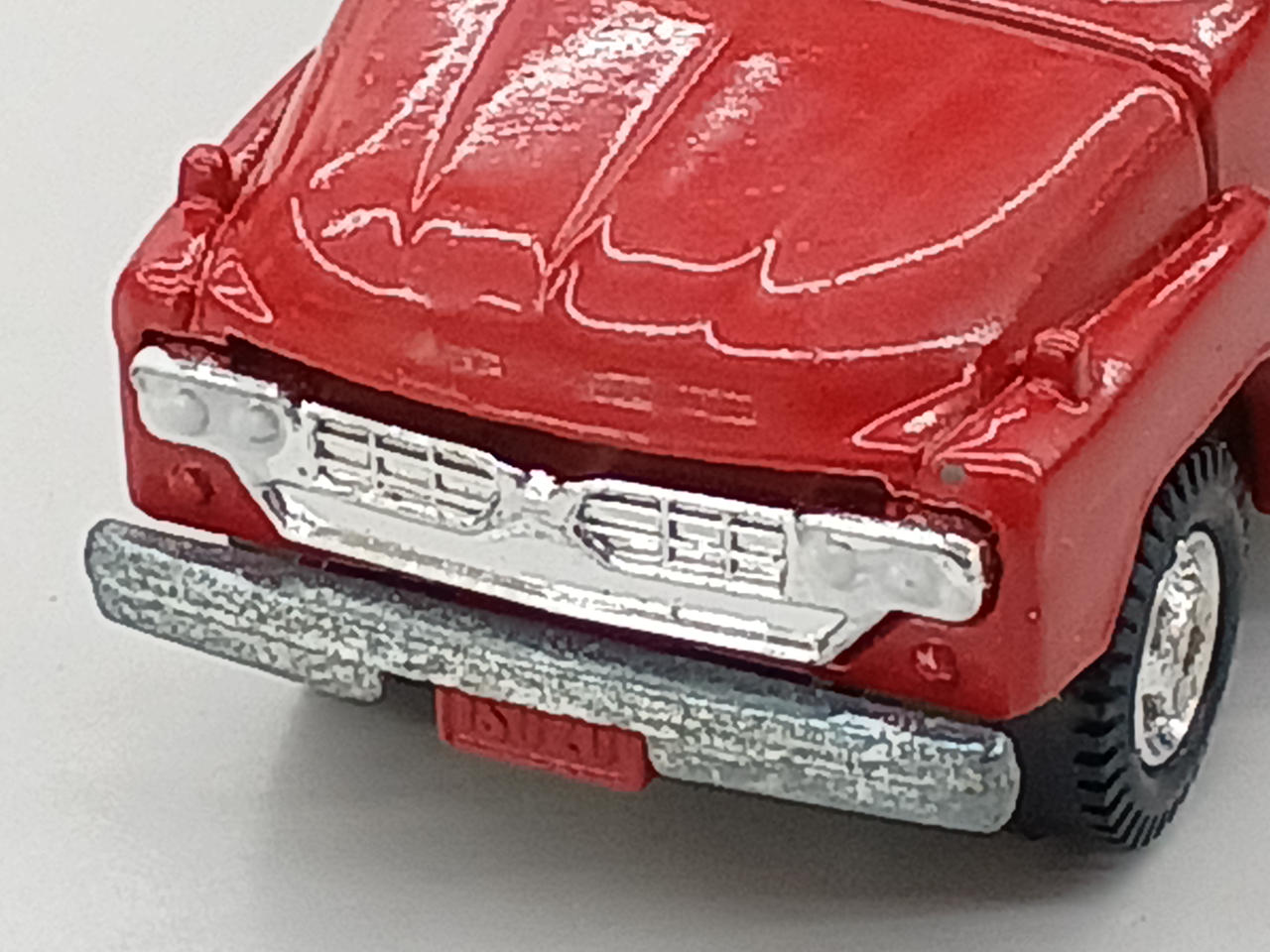 色指し、チップキズあり