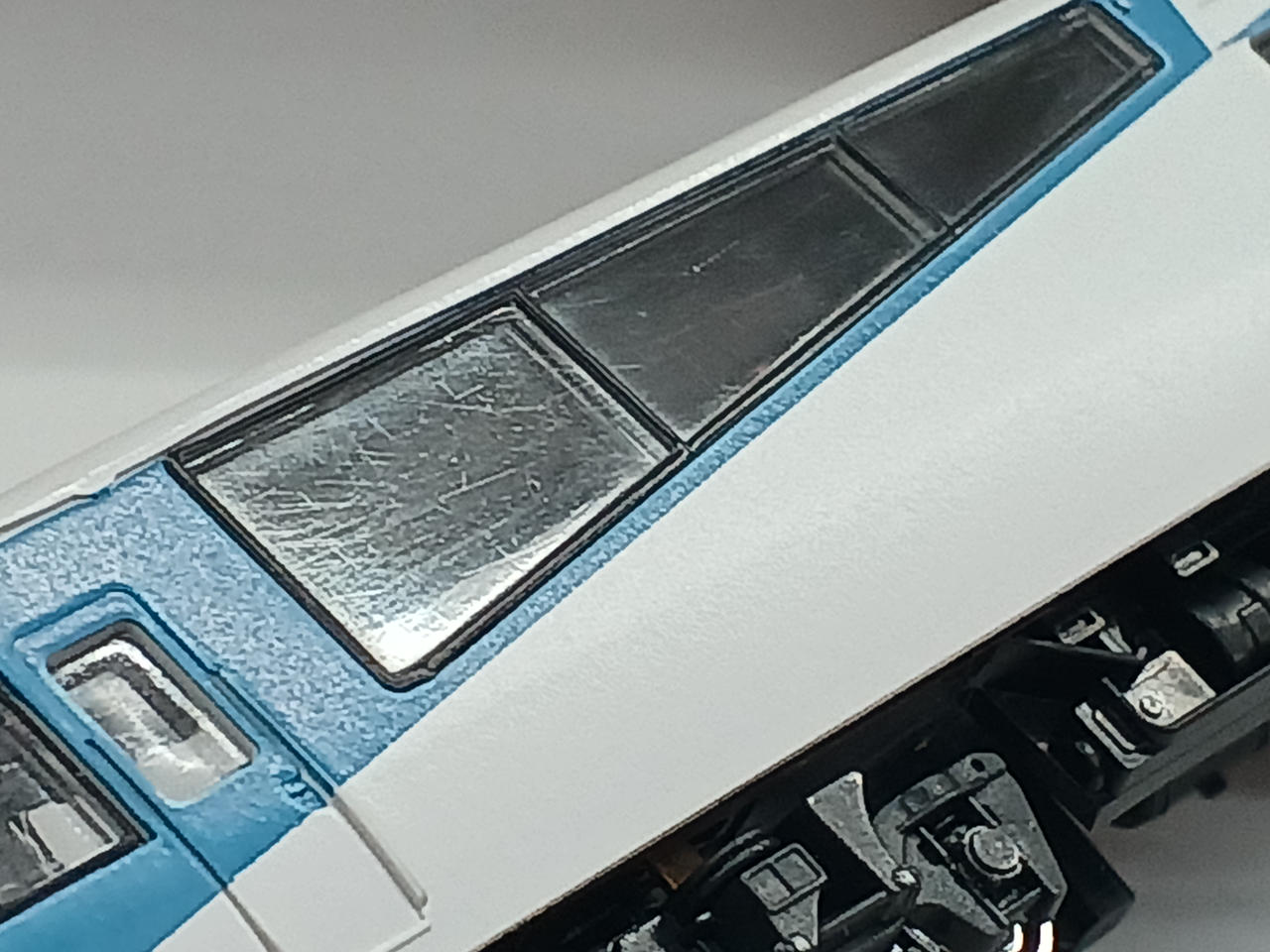 キズはデフォルトです。
