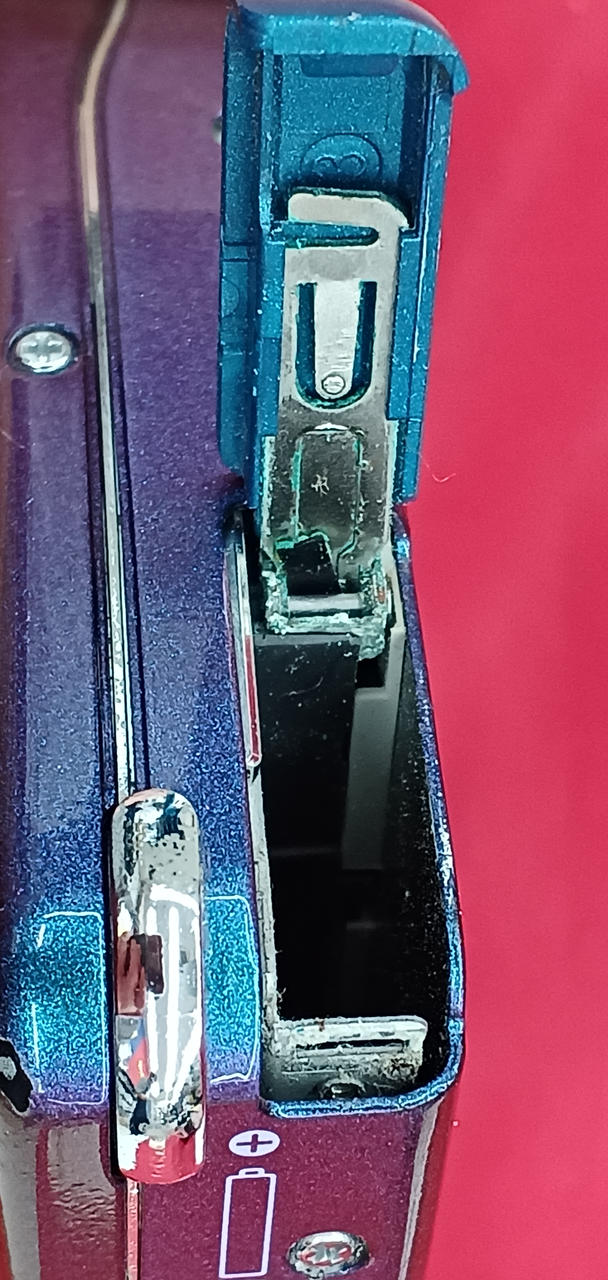 青錆びあります。