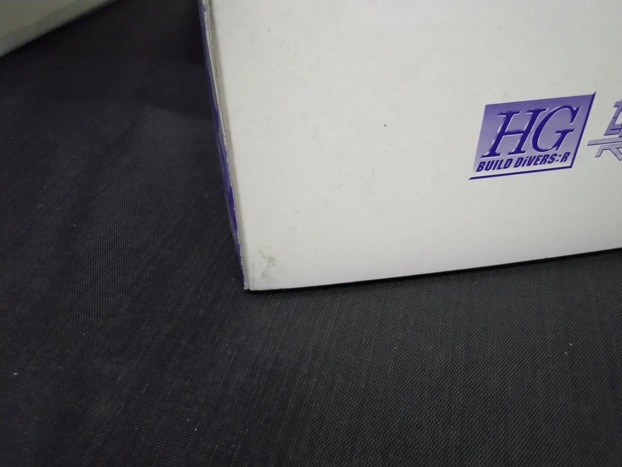 若干の擦れ・汚れあり