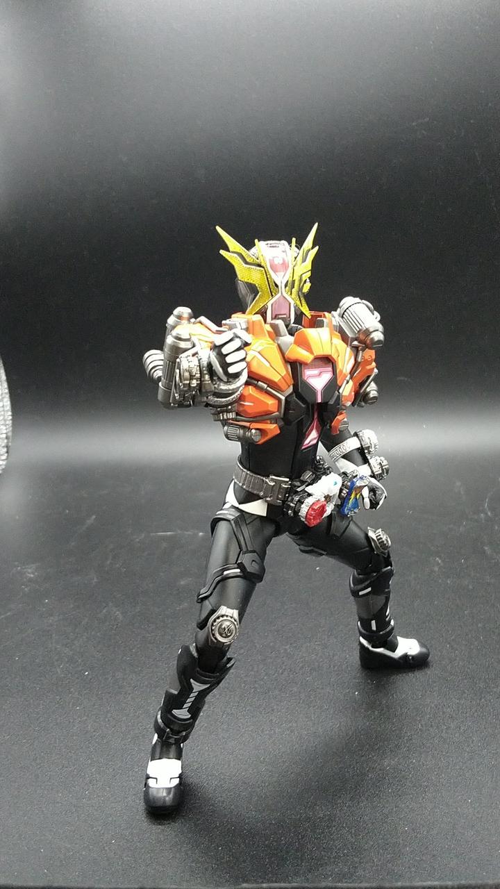 BANDAI - 新品未開封　仮面ライダーゲイツリバイブ 真の救世主セット S.H.Figuarts 仮面ライダーゲイツリバイブ 真の救世主セット