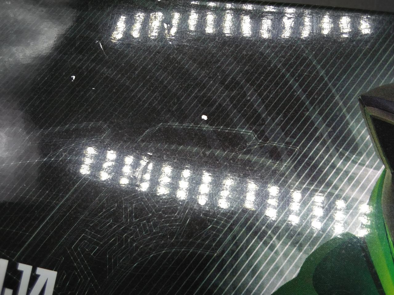 パッケージの剥げあり