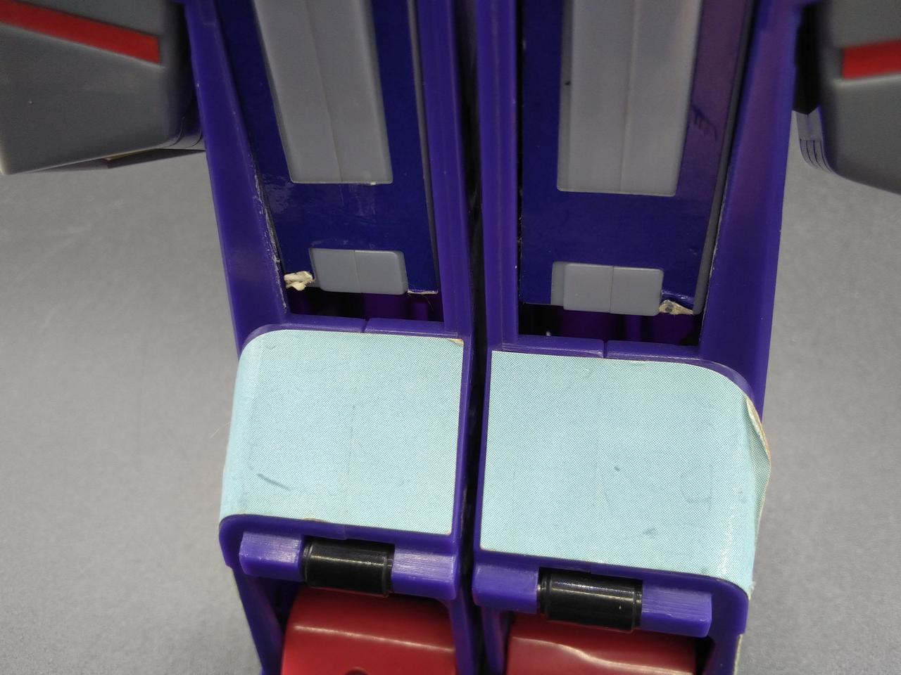 シール剥がれあり