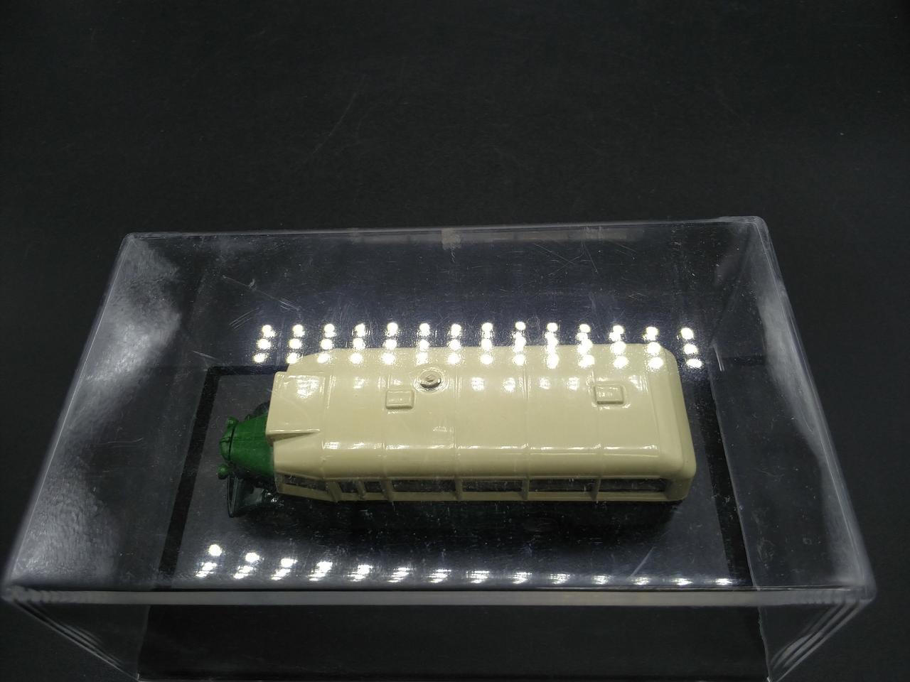 透明ケースキズあり