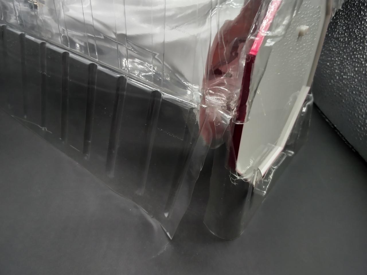 ブリスター割れあり