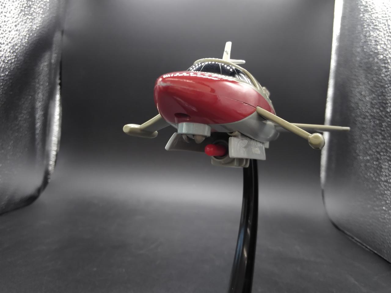 ミサイルを発射する事が出来ません。