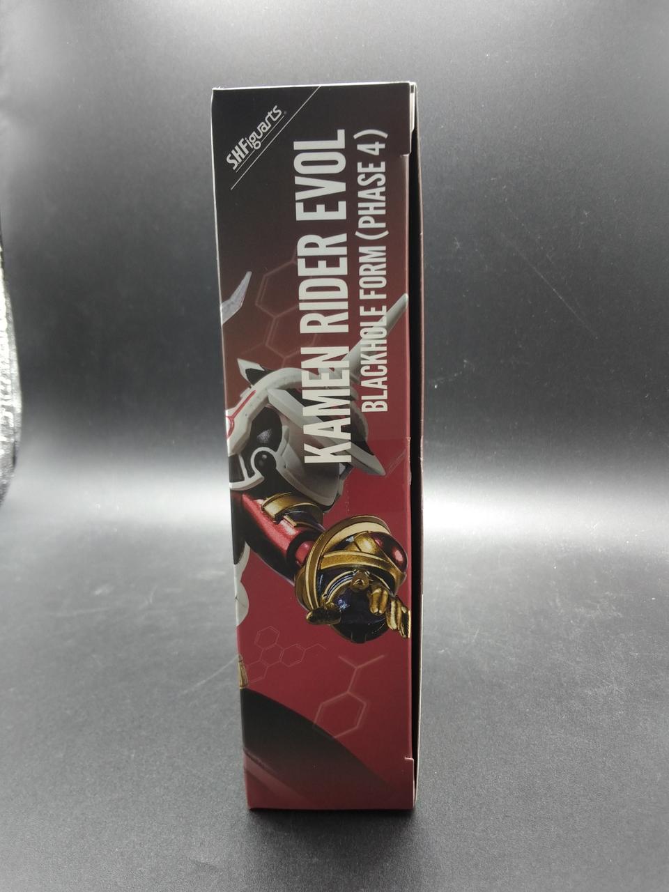 バンダイ(BANDAI)|仮面ライダーエボル ブラックホールフォーム