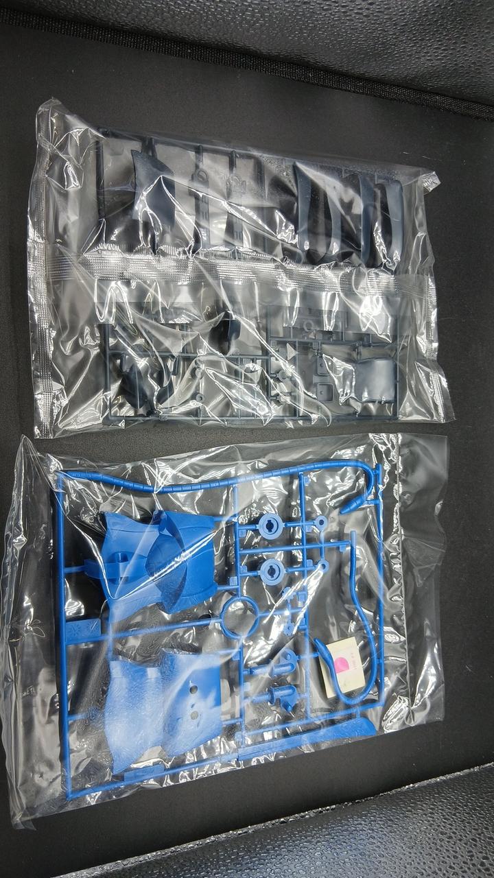 バンダイ(BANDAI)|改良強化新型 グフ MS-07|【ハードオフ公式通販