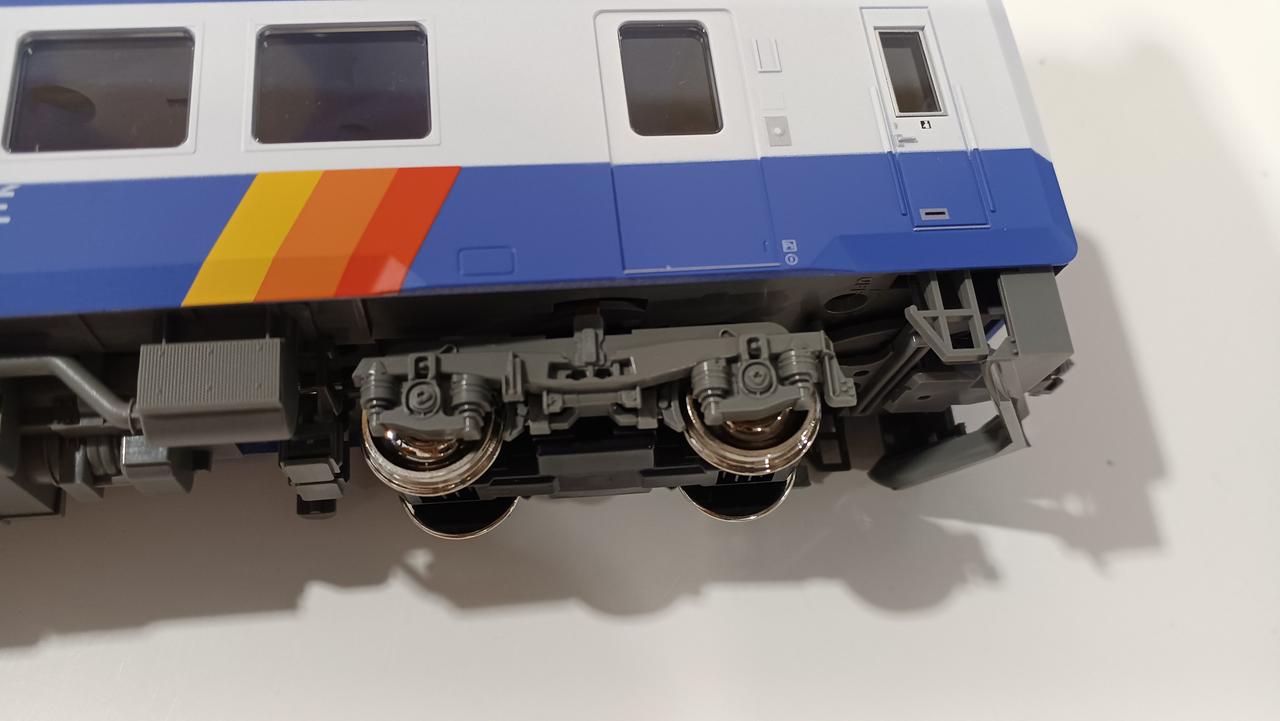 1箇所空気ばねパーツがありません