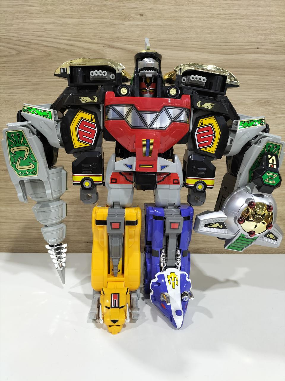 BANDAI|恐竜戦隊ジュウレンジャー|【ハードオフ公式通販】オフモール
