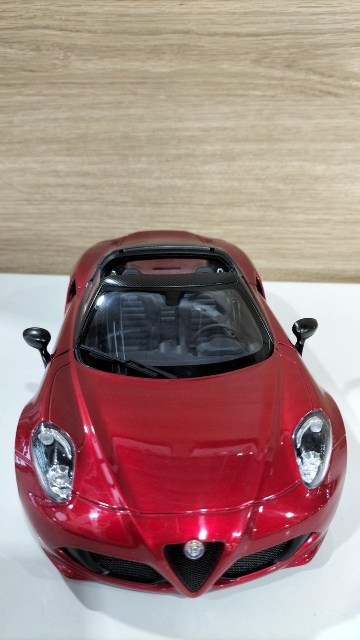 オートアート オウト(AUTOart)|アルファロメオ4Cスパイダー|【ハード