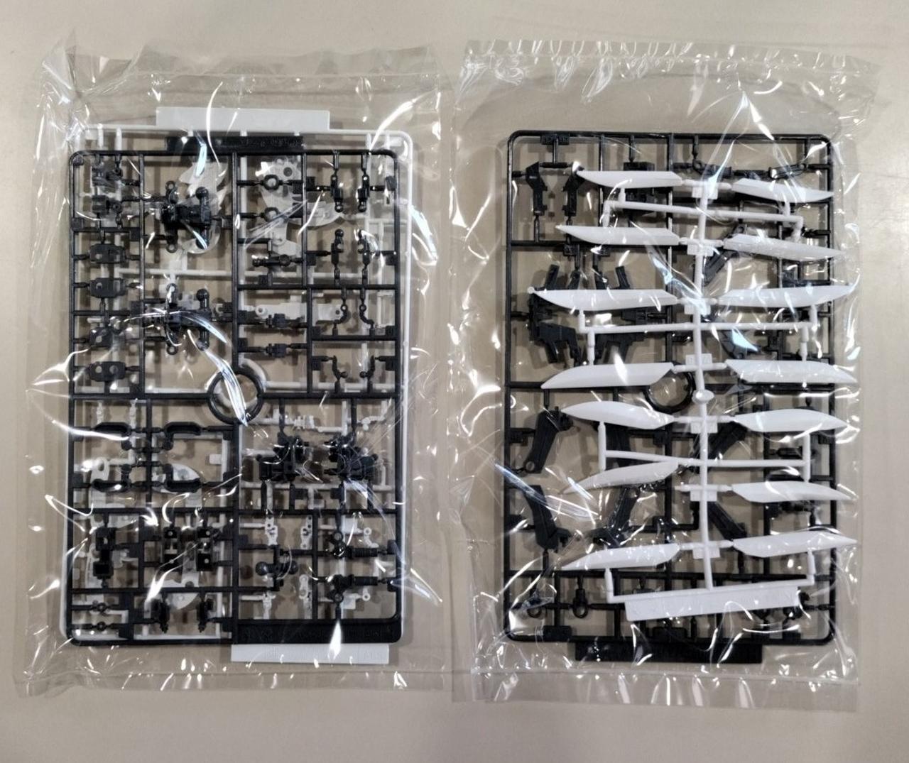 ウロボロイド　英語版　３枚 中古] ウブロ スクエア・バンウニコ キングゴールド