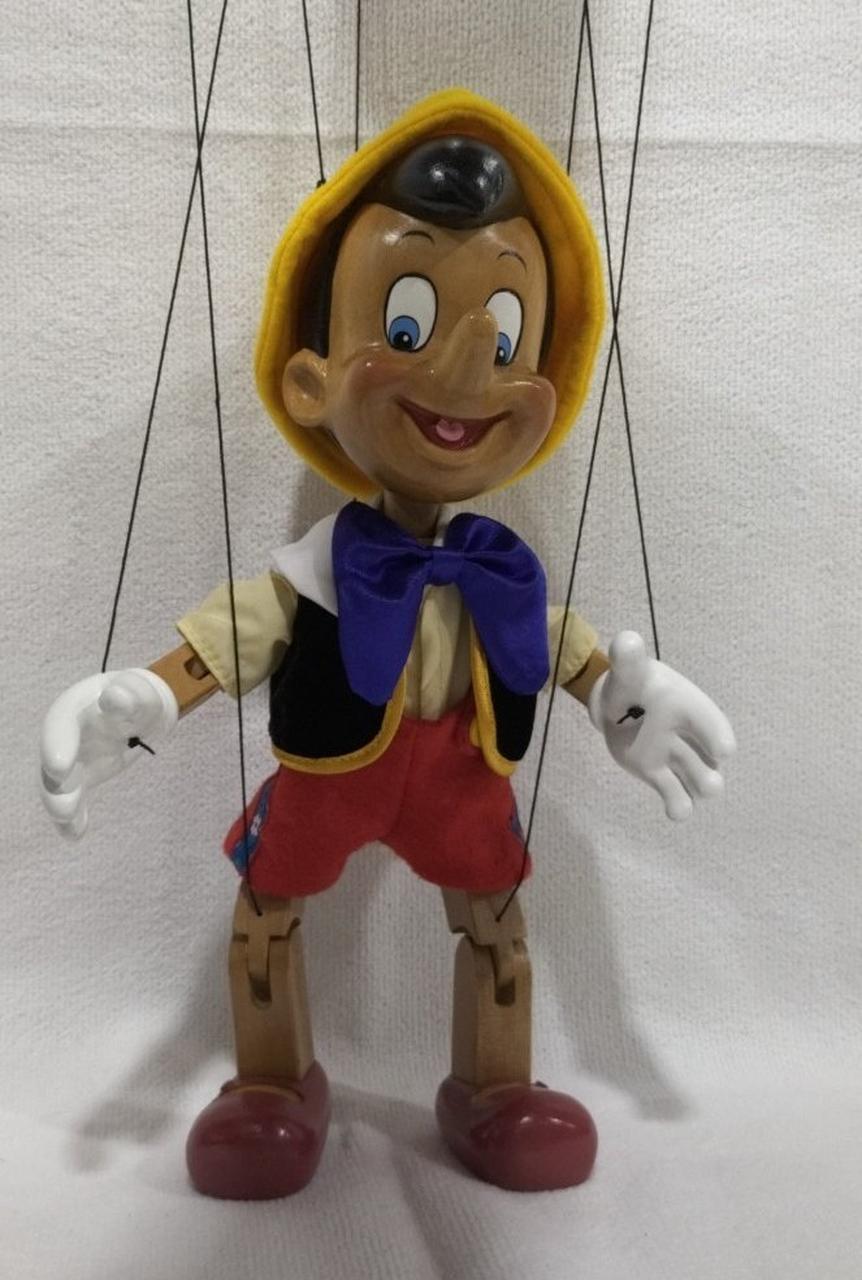 未使用 木製マリオネット ピノキオ世界限定500体フィギュア マテル社 デパート 送料無料 Disney マテル社 ピノキオ 木製マリオネット