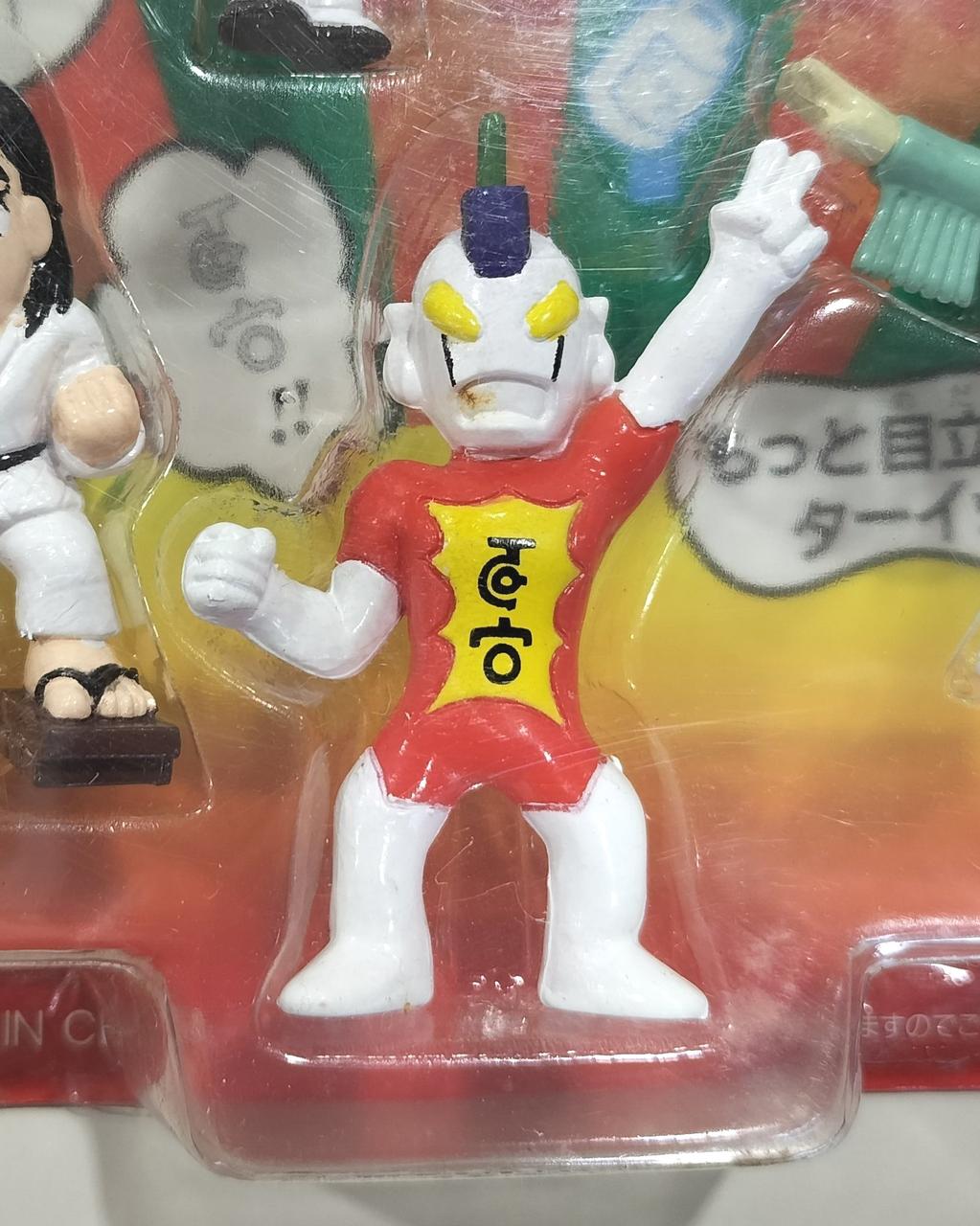 未開封ですが中に汚れがあります。