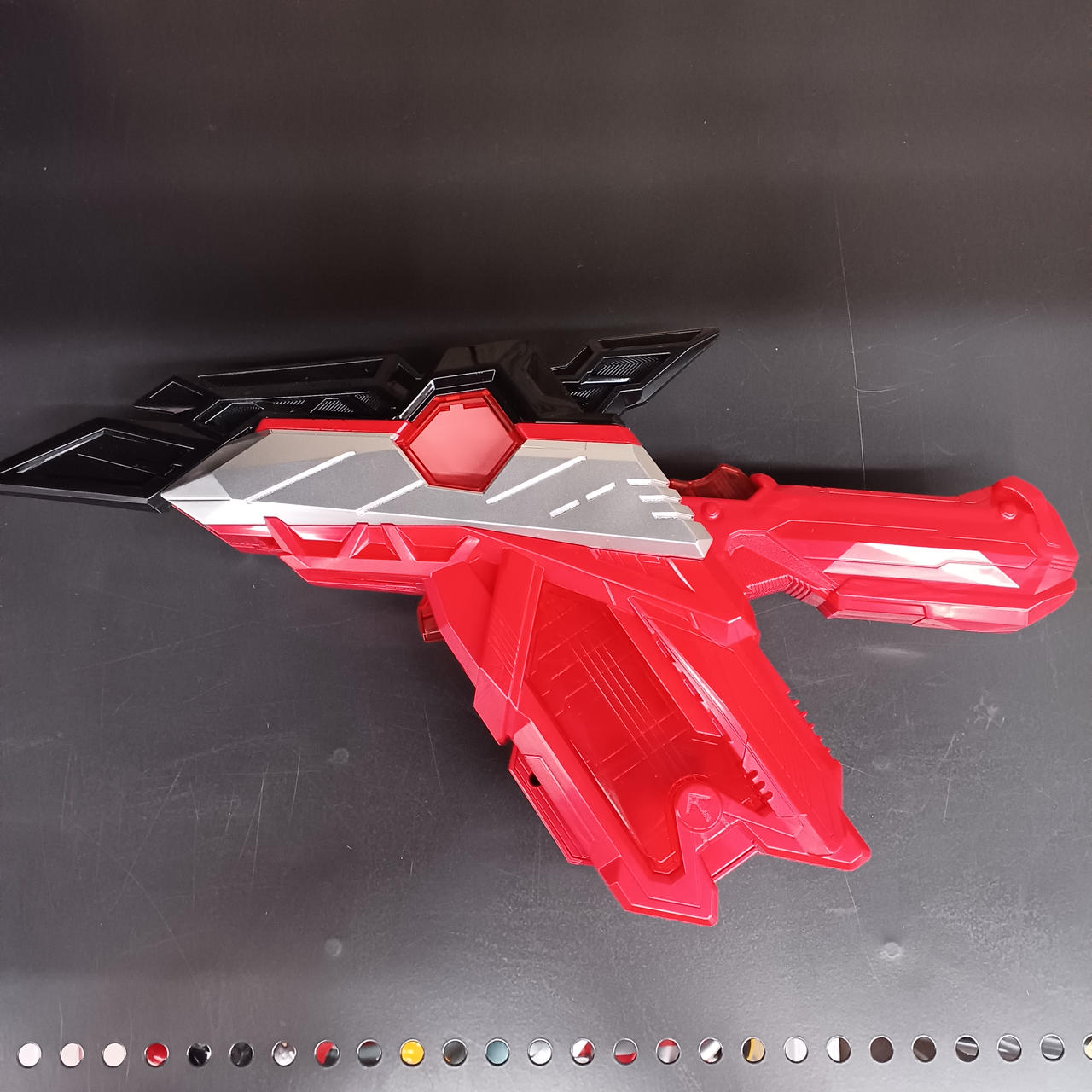 BANDAI|仮面ライダーゼロワン DXザイアスラッシュライザー|HARDOFFオフ