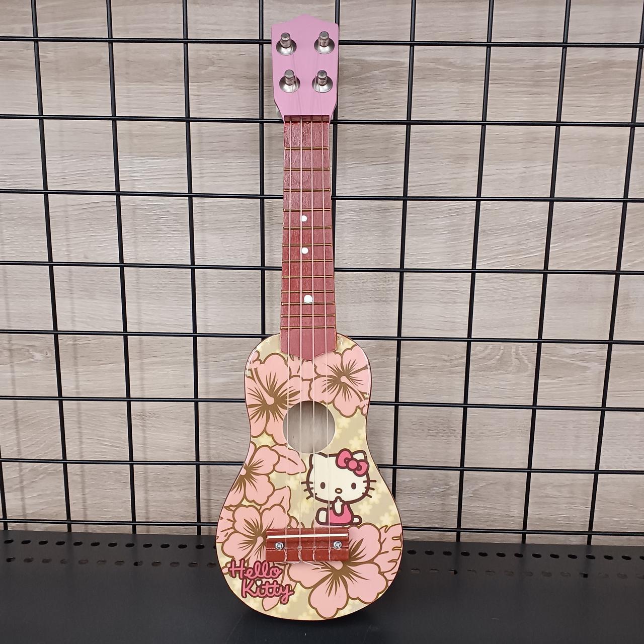 レア　ハワイグアム限定 white kitty白キティ根付けストラップ ウクレレ 日焼けキテイギターウクレレkitty 根付けストラップ グアムハワイ4点