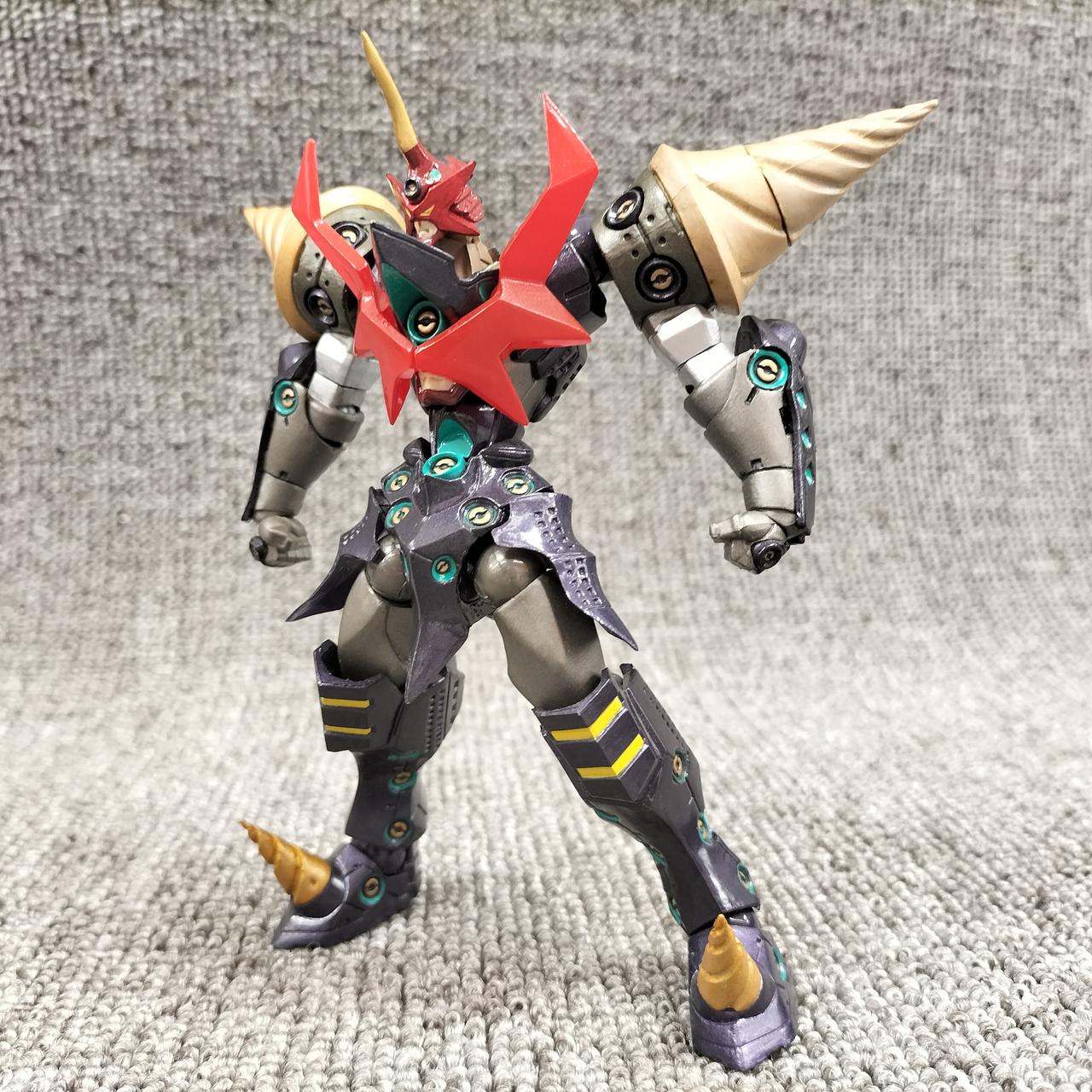 金塗装部分退色あり