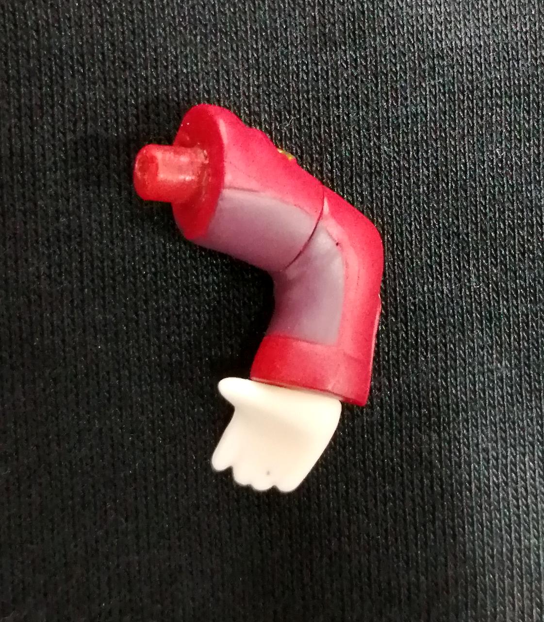 本体ヨゴレ(指先に黒い点)