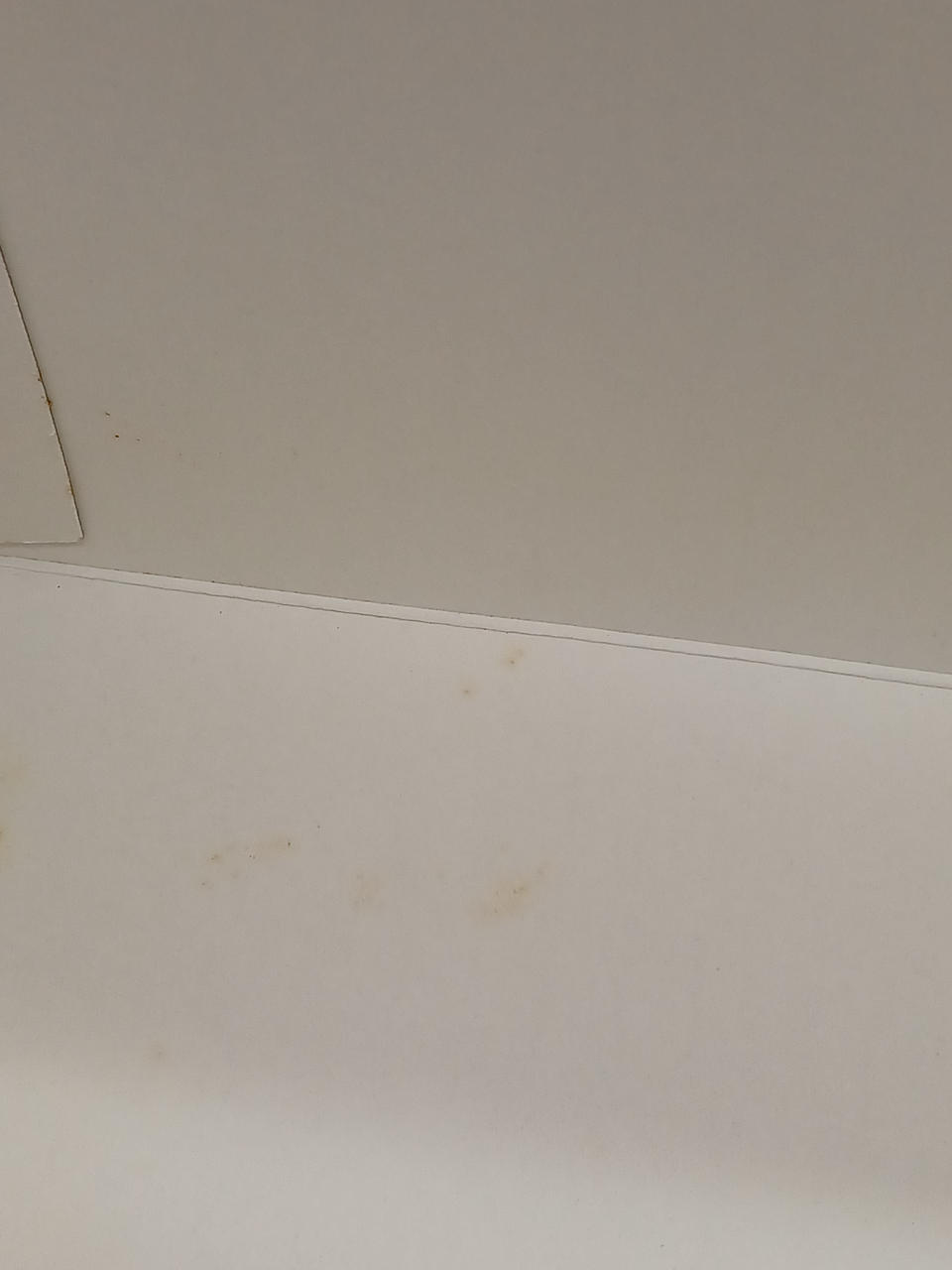 経年劣化による汚れあり