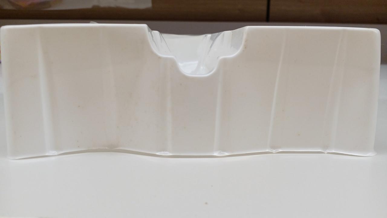 へこみがあります。