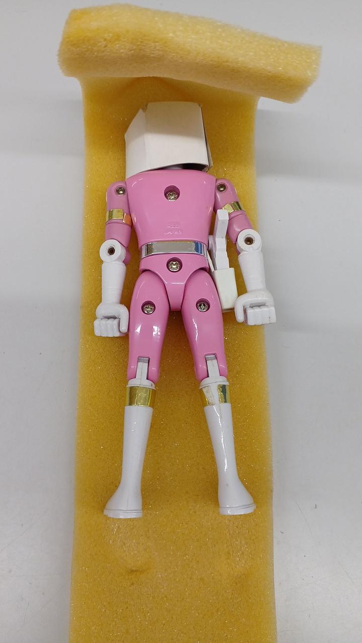 このようにくるまれて箱に入ってます。