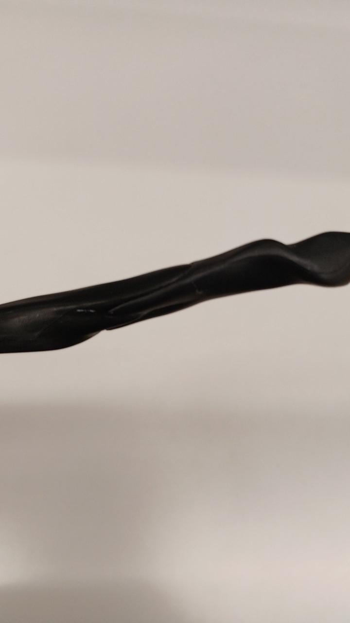 髪にキズあります