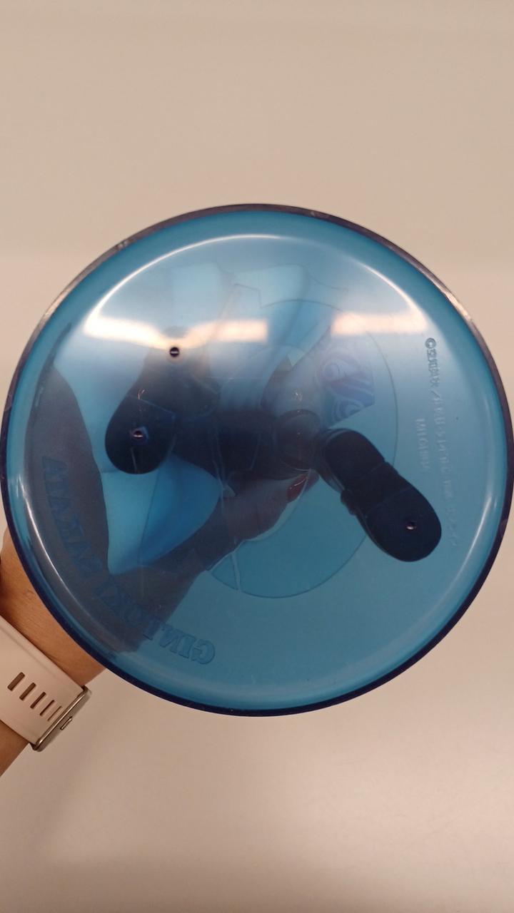 台座裏にキズあります