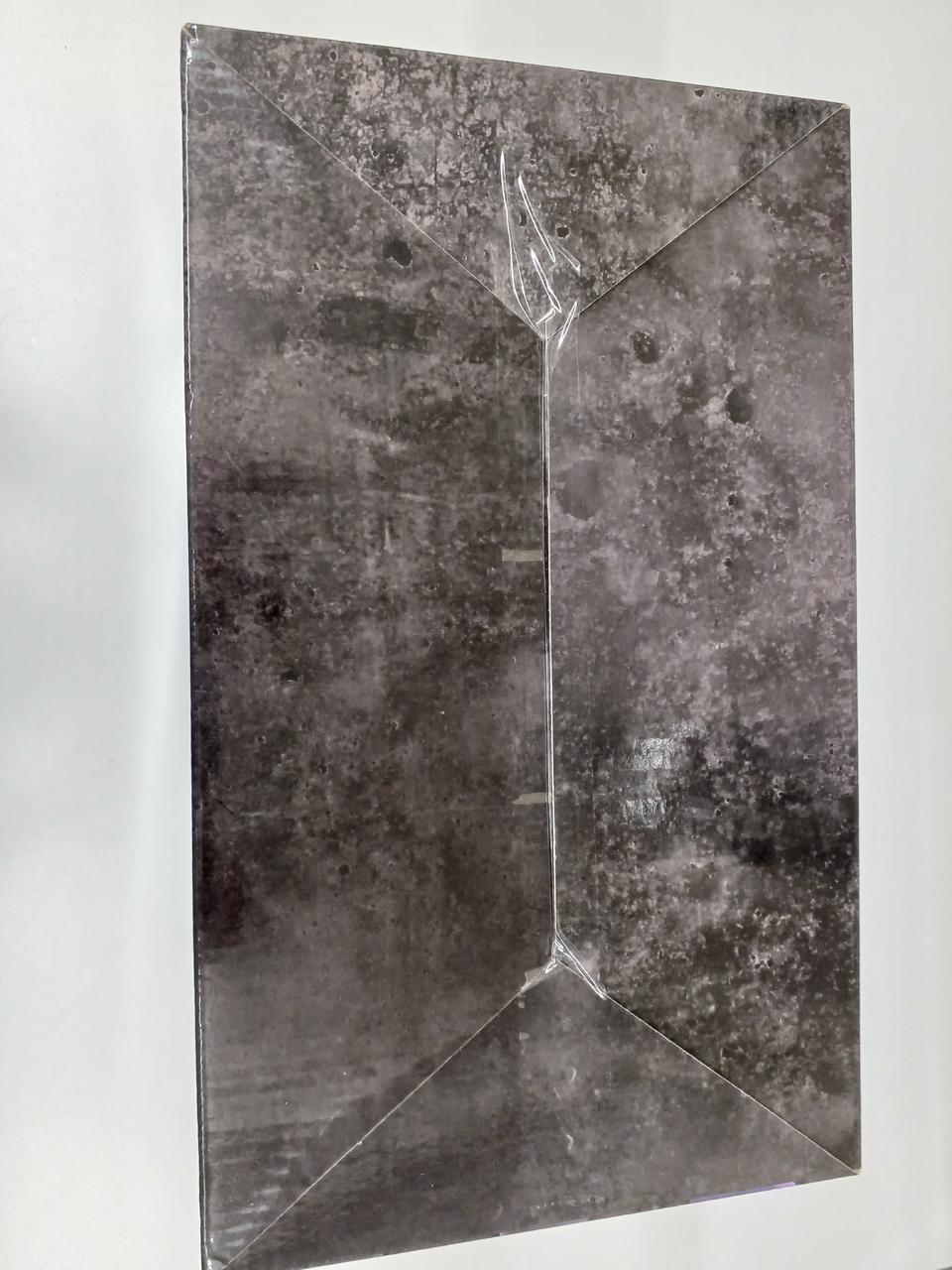 カビではなく模様です