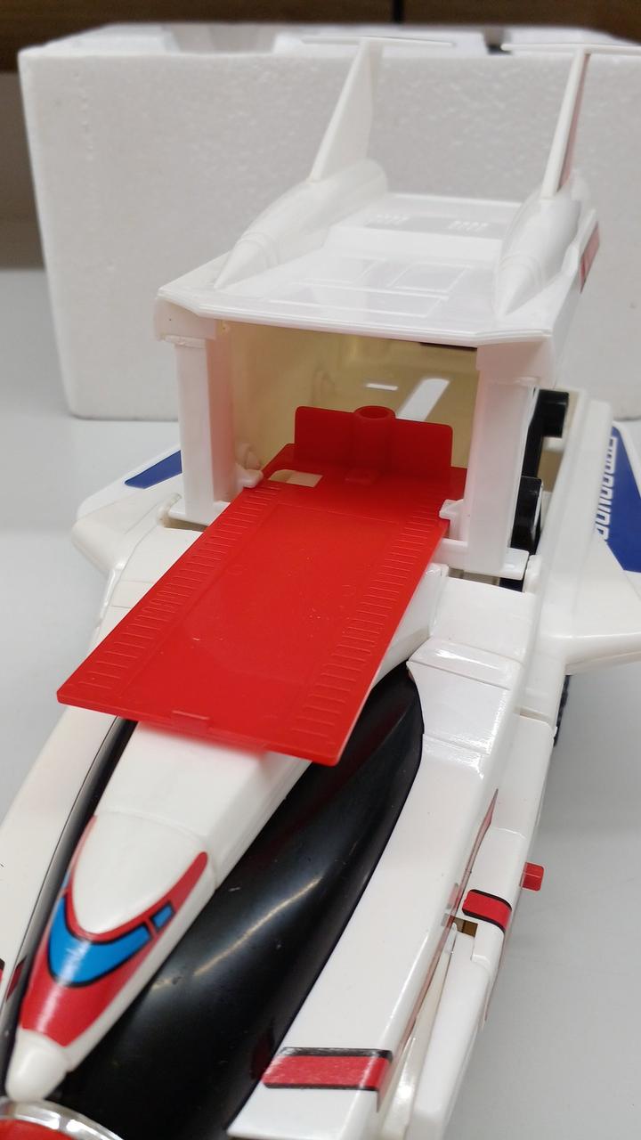 スライド板も可動できます