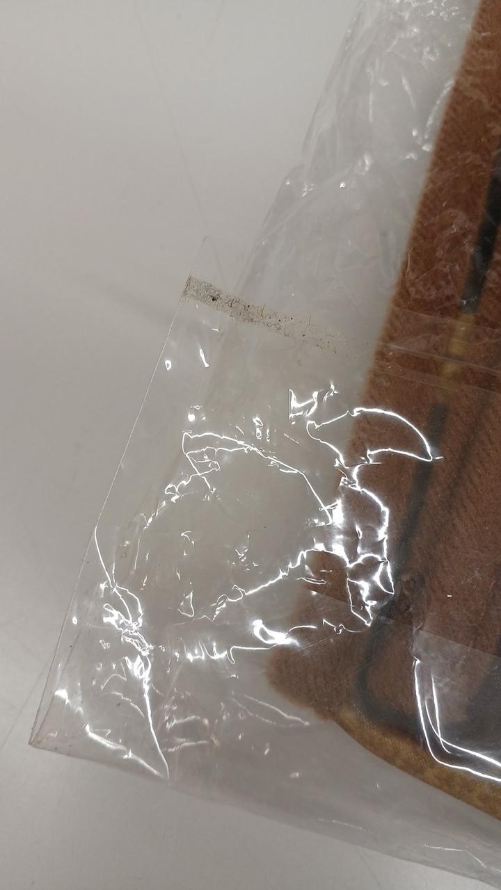 袋の粘着部分汚れあり