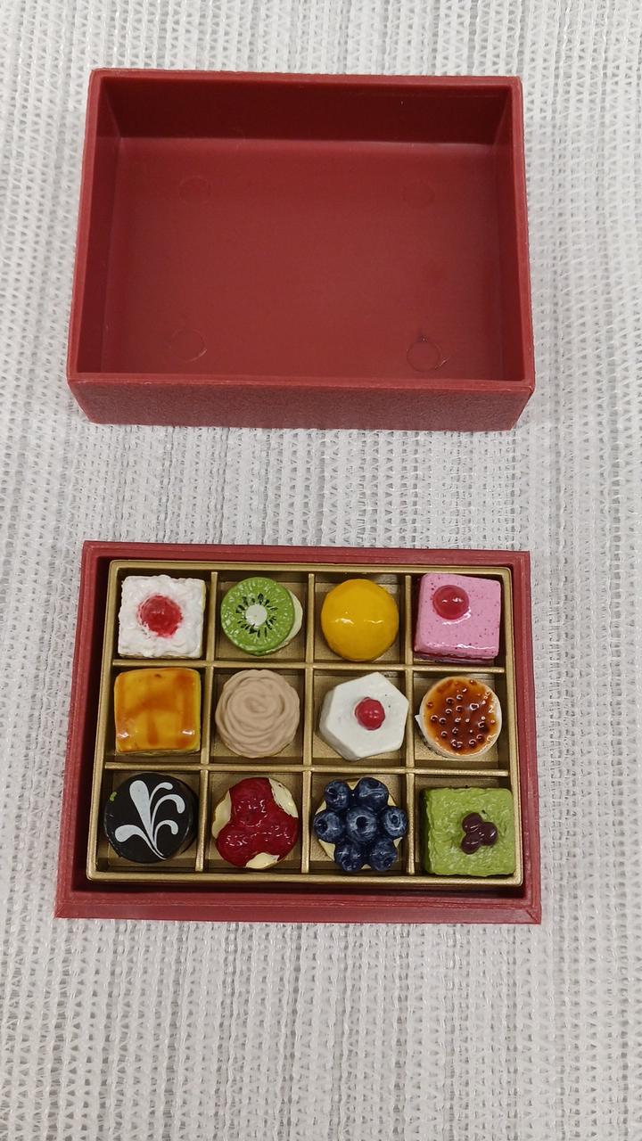 内容物確認の為開封済みです。