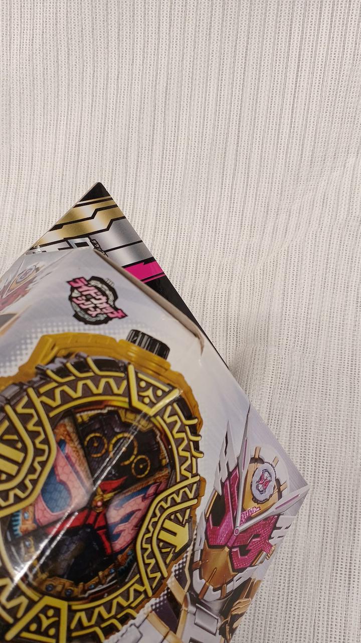 箱ダメージあり