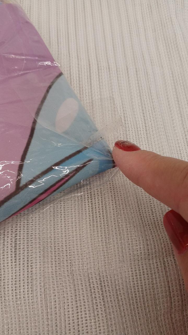 経年劣化による一部テープ剥がれあり