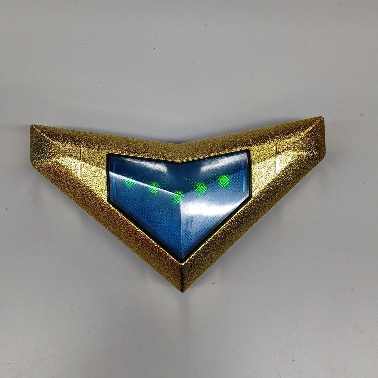 光ります。また、音もなります。