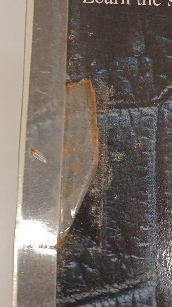 未開封ですが経年劣化によるテープ剥がれ有