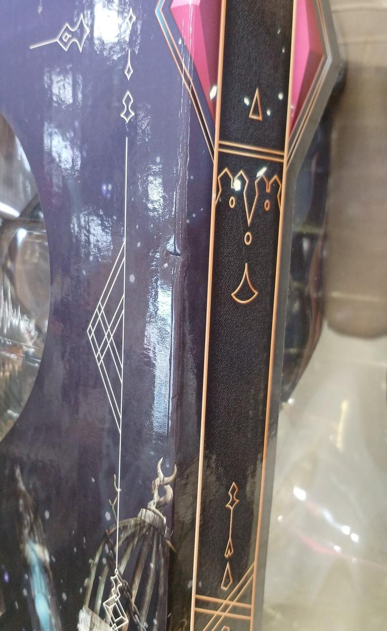 外箱凹みあります