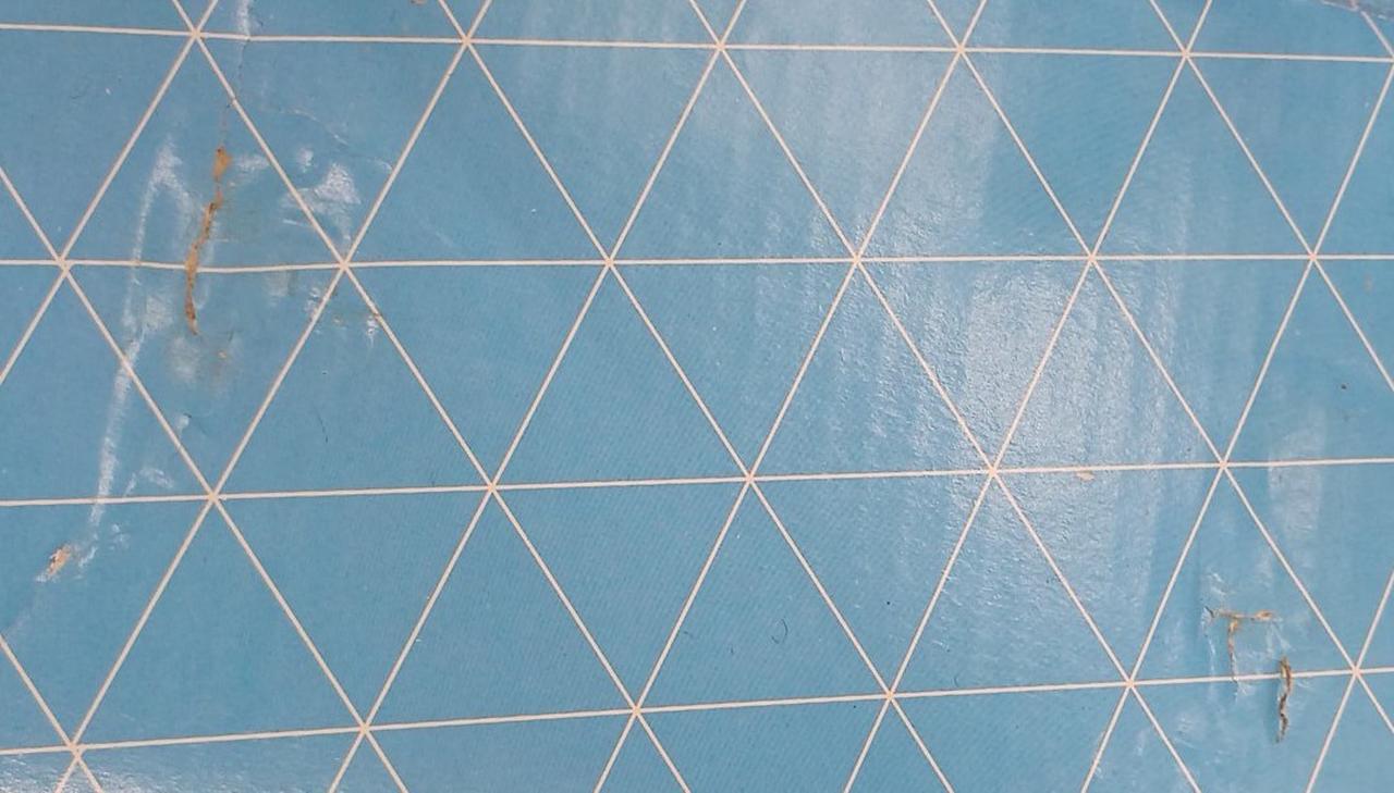 内箱イタミあり