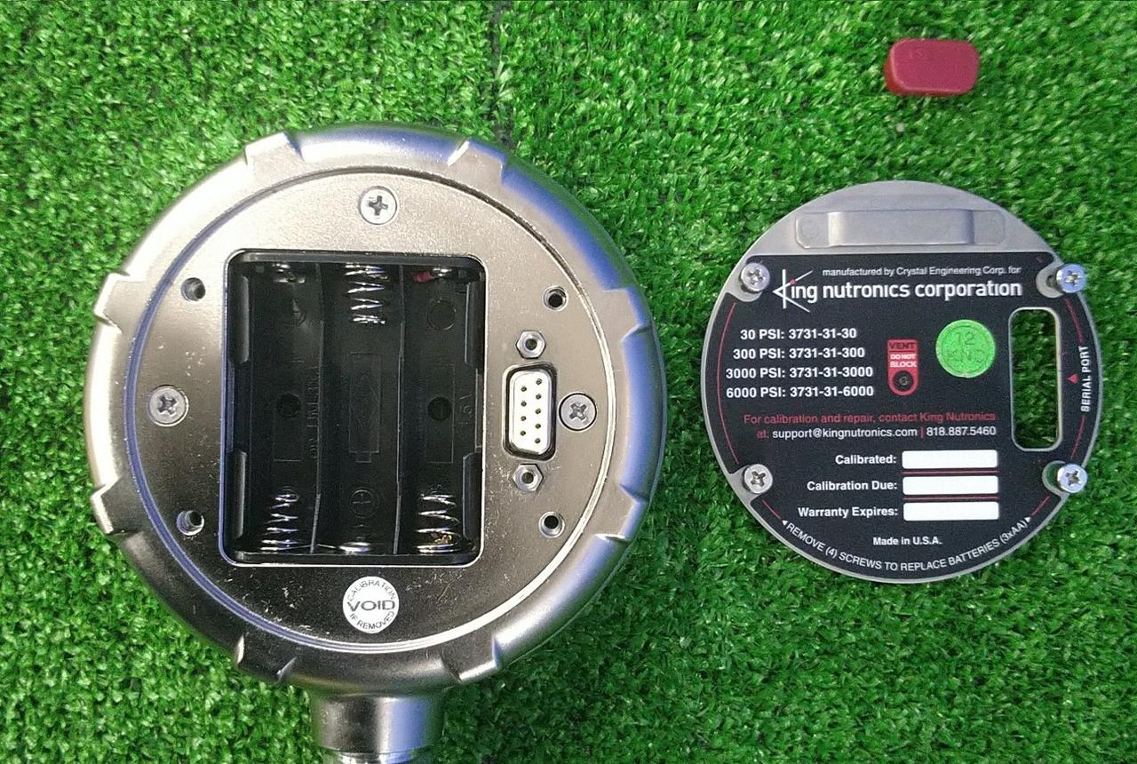 単3電池×3本使用(別売り)