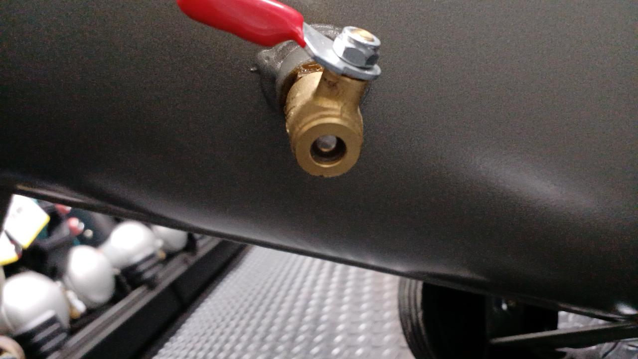 INAHO オイルレス エアーコンプレッサー A1-2500MR 未使用 INAHO HEIZ 稲穂 オイルレス エアコンプレッサ 25L 一般圧対応 A1